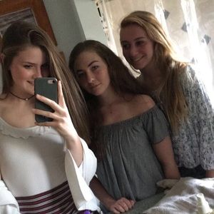 Meet your Posher, Lea